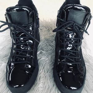 Men’s Giuseppe Zanotti black sneakers
